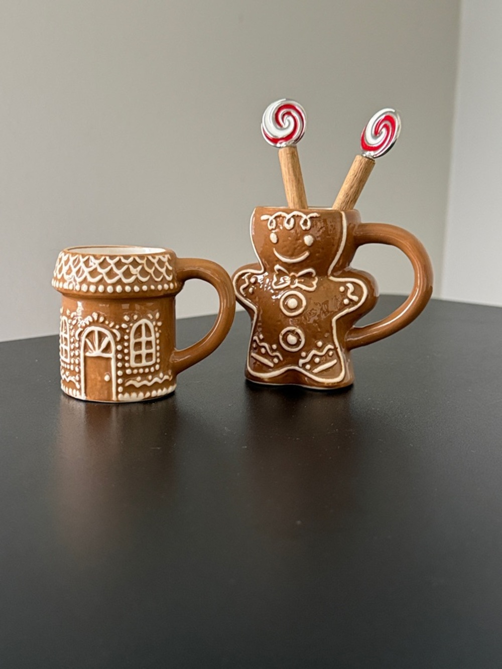 Christmas Sleigh Bell Bistro Mini Mugs & Stir Spoons